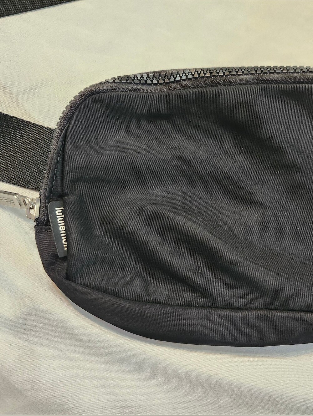 lululemon Black Everywhere Belt Bag
